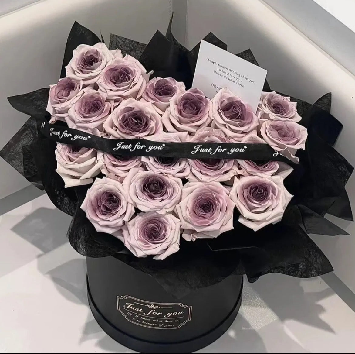 33 Plum Amethyst Ecuador Roses Bouquet