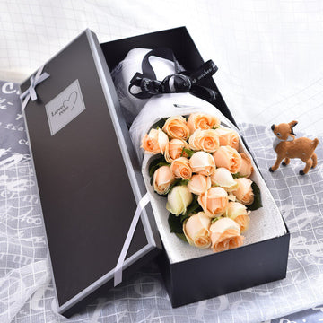Time is like a song(19 fine champagne roses) (4529545314415)