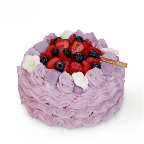 Berry Taro Cream Cake