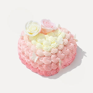 Ocean of Love Floral Cream Cake