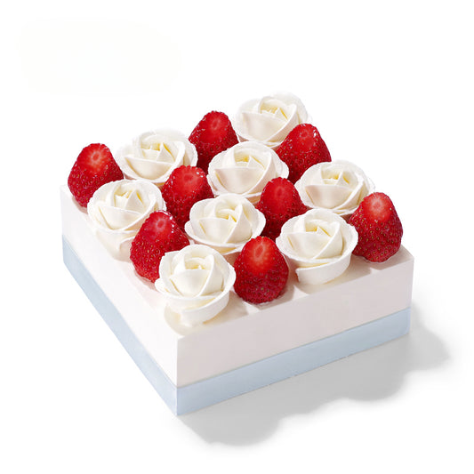 Romantic Sweetheart Animal Cream Cake