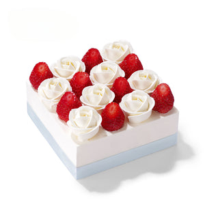 Romantic Sweetheart Animal Cream Cake