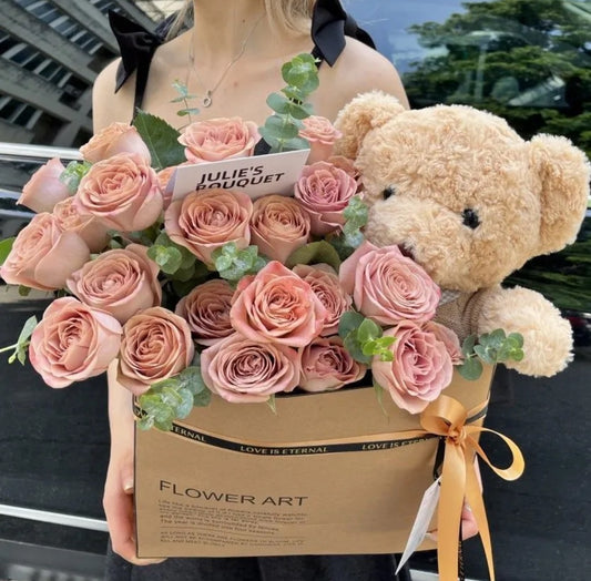 19 Cappuccino Roses with Bear