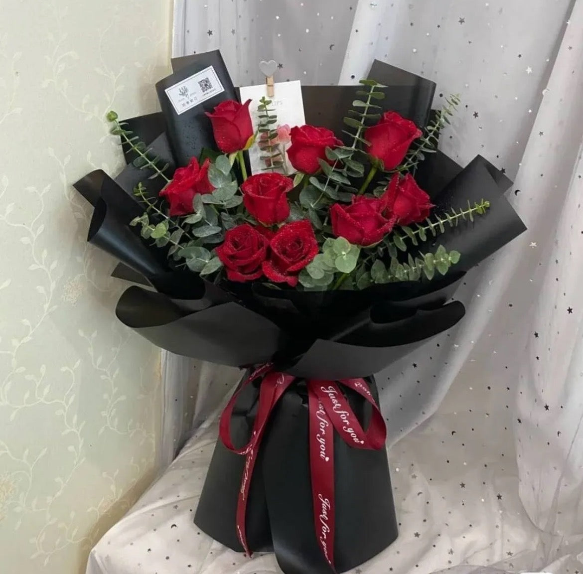 Infatuated love Red roses to China