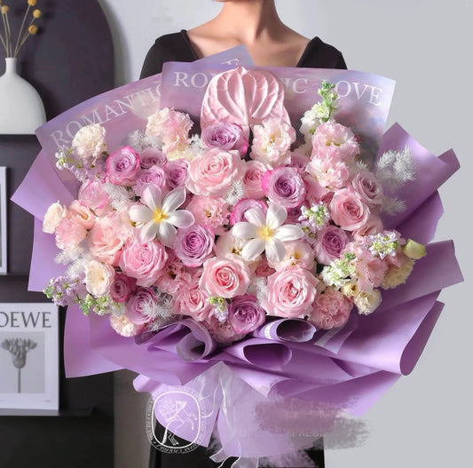 Snow Mountain Rose Mixed Fresh Flower Bouquet