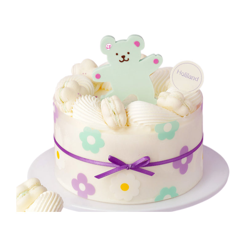 Little Bear's Dream Cream Birthday Cake