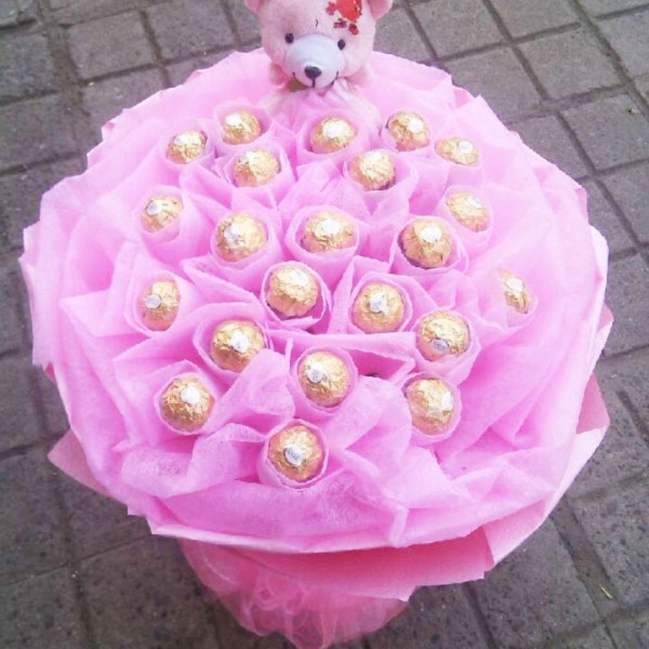 Chocolate love(
22 Italian Ferrero Chocolates-