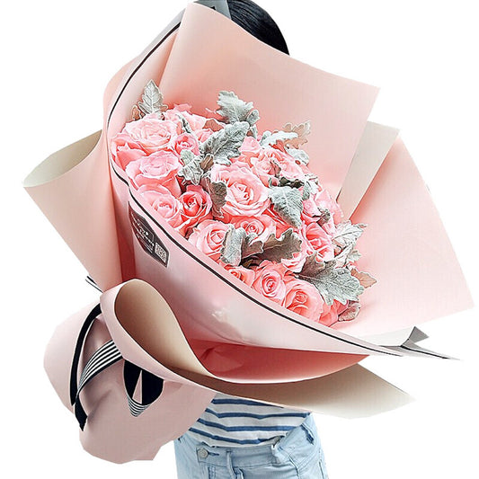 Pink girl(33 Diana pink roses) (4529546952815)