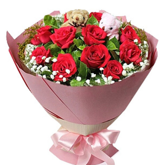 Eternal Love(11 red roses with gypsophila) (4529547346031)