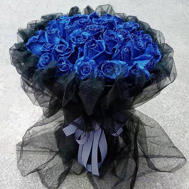 Eternal(
33 blue roses)