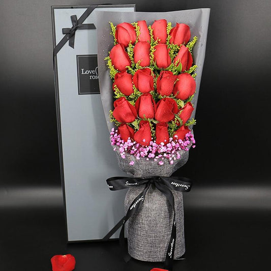 Infinite charm(
19 red roses-