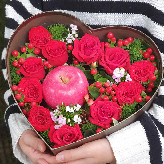 Safe christmas(
11 red roses)