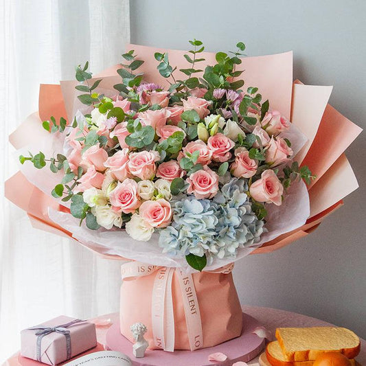 Happy start(33 stems of Diana pink rose) (4529547116655)