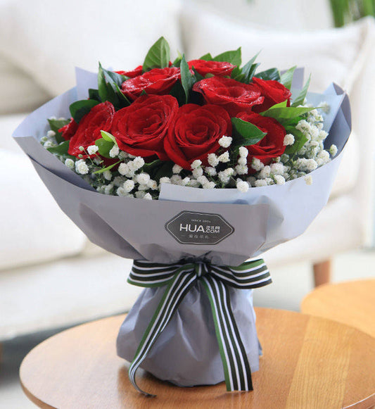 11 red roses to HongKong or Macau (price in usd)