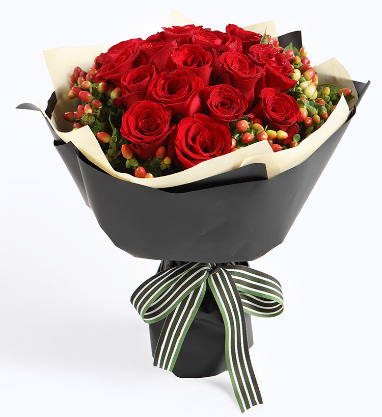 19 red Roses to China (2239576375396)