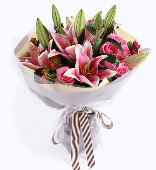 4 Pink Perfume Lily, 9 Wake Powder Roses to China (2309789319268)
