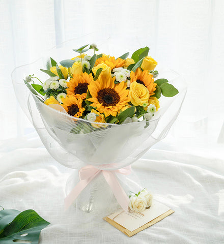 5 sunflowers, 6 golden scented roses to China